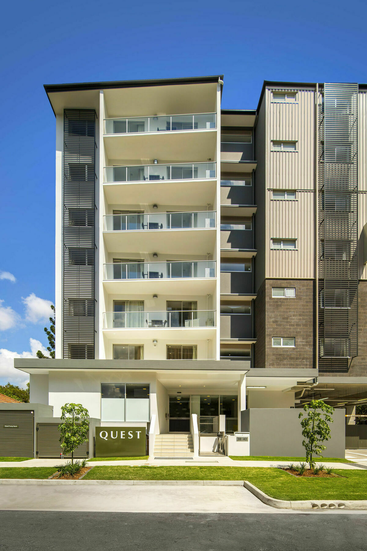 เควสต์ เชิร์มไซด์ ออน เพลย์ฟิลด์ อพาร์ตเมนต์ Aparthotel บริสเบน ภายนอก รูปภาพ